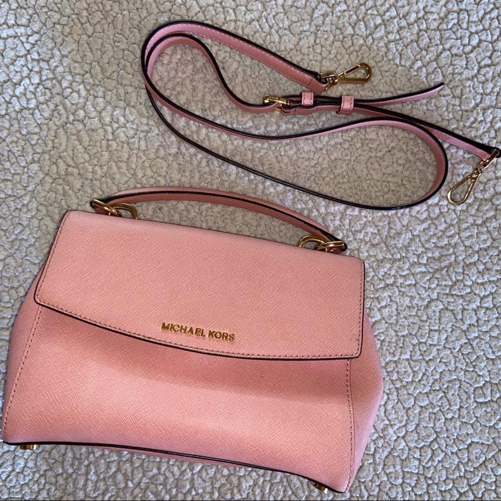 Michael Kors Light Pink Purse